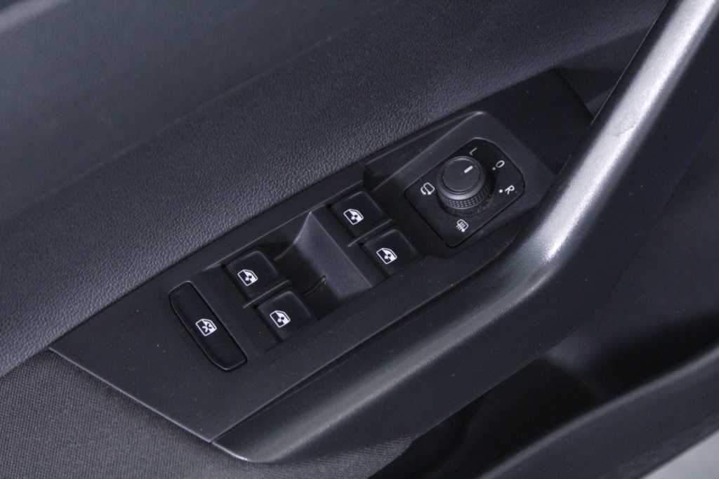 volkswagen-taigo-2024-gasolina-999cc