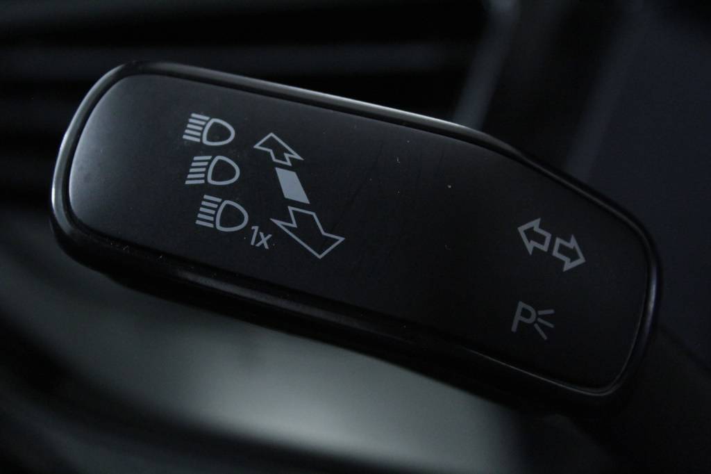 volkswagen-taigo-2024-gasolina-999cc