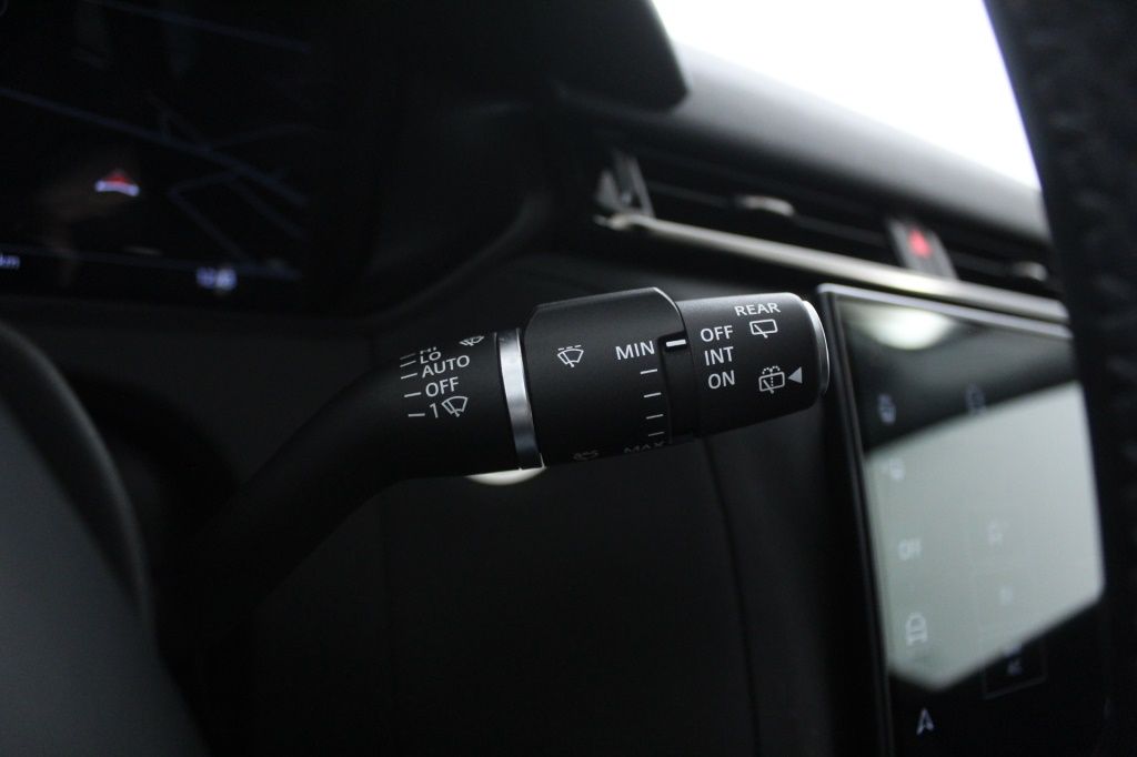 land-rover-range-rover-velar-2024-hibrido-1997cc