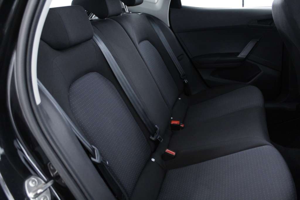 seat-ibiza-2024-gasolina-999cc