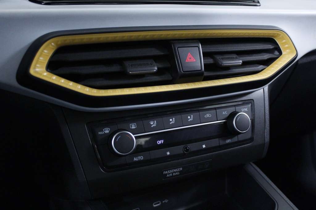 seat-ibiza-2024-gasolina-999cc