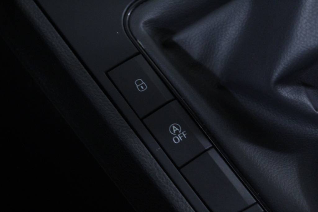 seat-ibiza-2024-gasolina-999cc