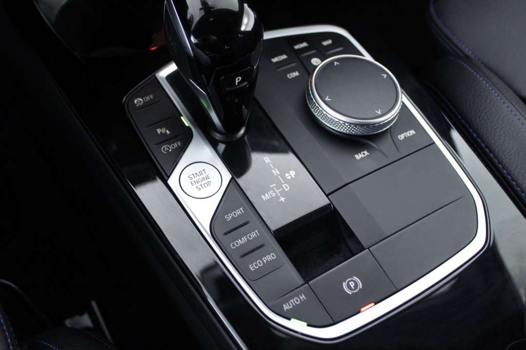 bmw-serie-2-2022-diesel-1496cc