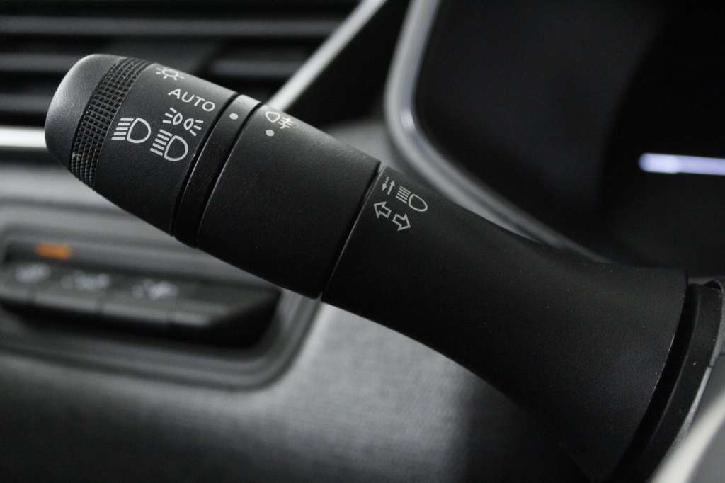 renault-clio-2025-gpl-999cc