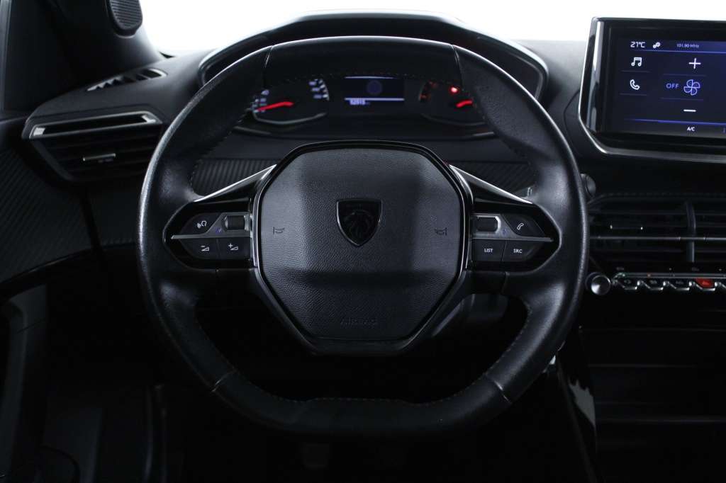 peugeot-2008-2024-gasolina-1199cc