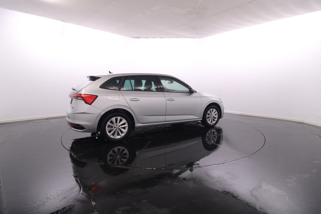 skoda-scala-2024-gasolina-999cc