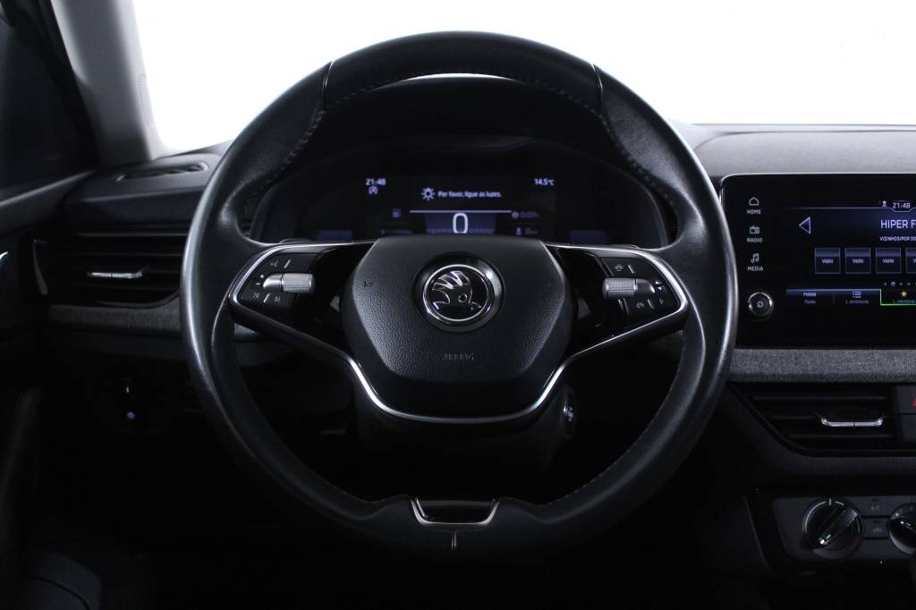 skoda-scala-2024-gasolina-999cc