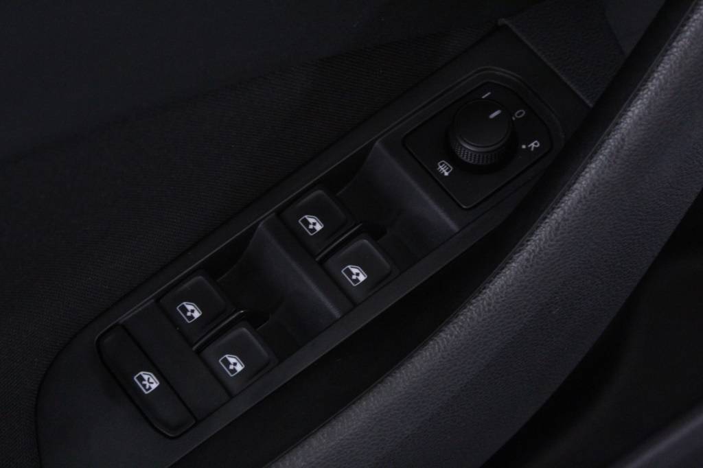 skoda-scala-2024-gasolina-999cc
