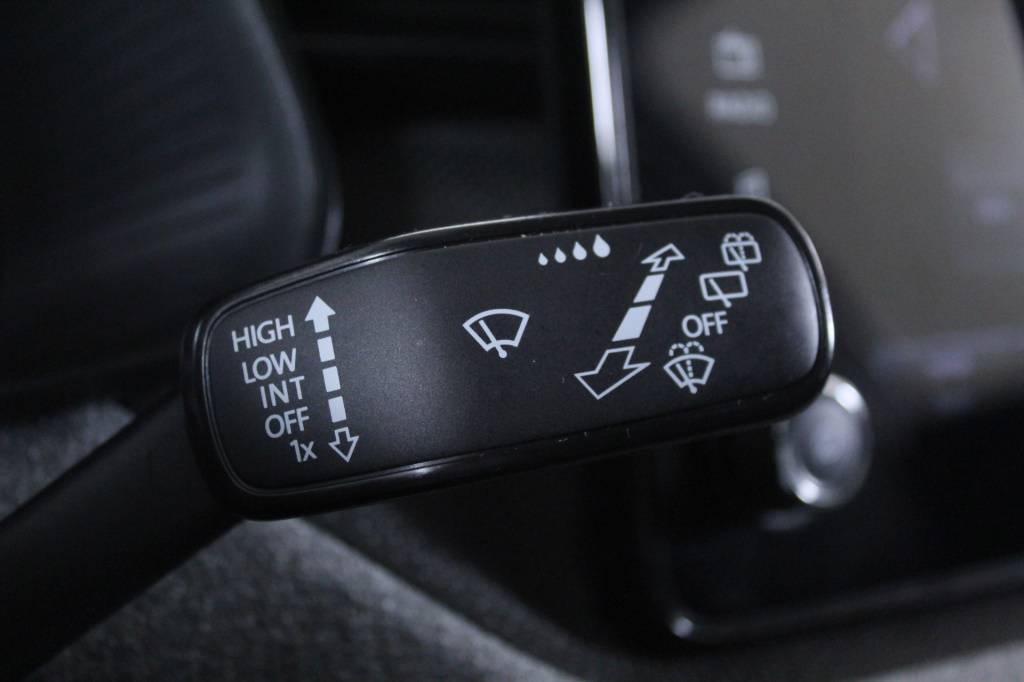 skoda-scala-2024-gasolina-999cc