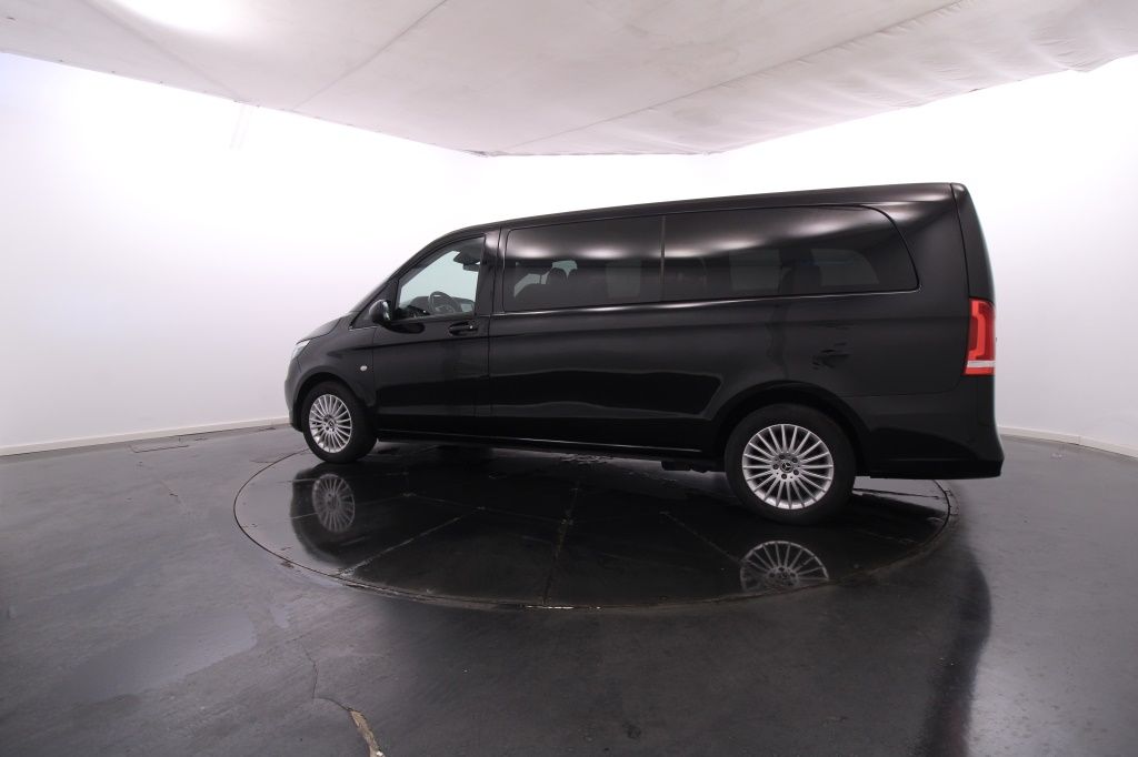 mercedes-benz-vito-2022-diesel-1950cc