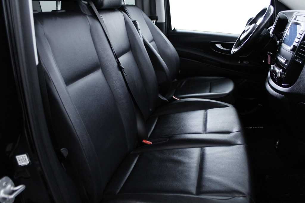 mercedes-benz-vito-2022-diesel-1950cc