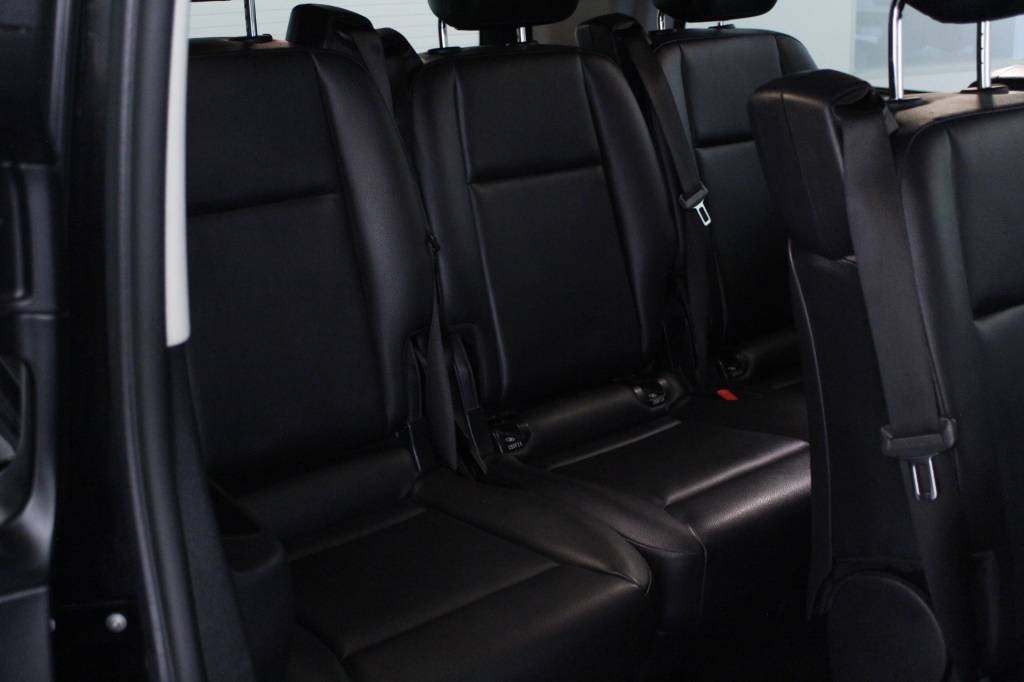 mercedes-benz-vito-2022-diesel-1950cc