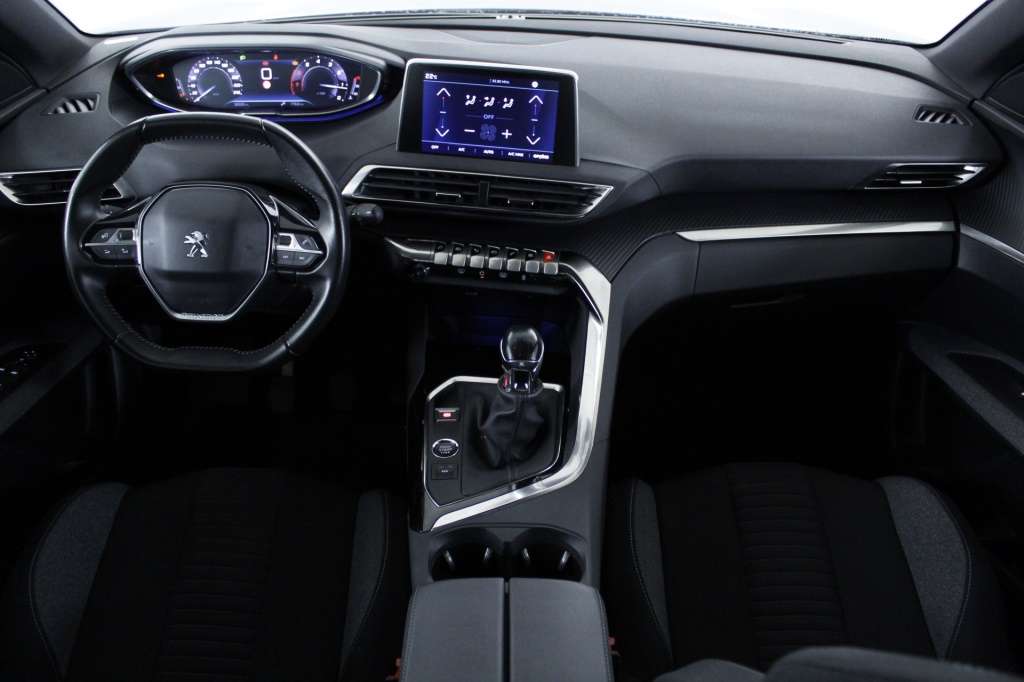 peugeot-3008-2024-gasolina-1199cc