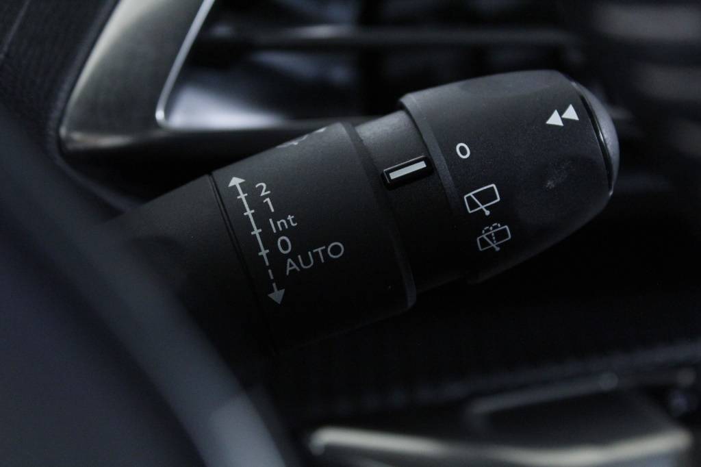 peugeot-3008-2024-gasolina-1199cc