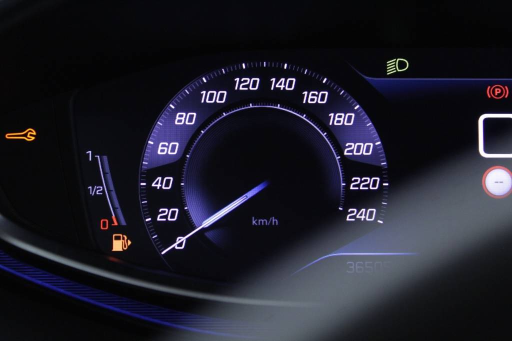 peugeot-3008-2024-gasolina-1199cc