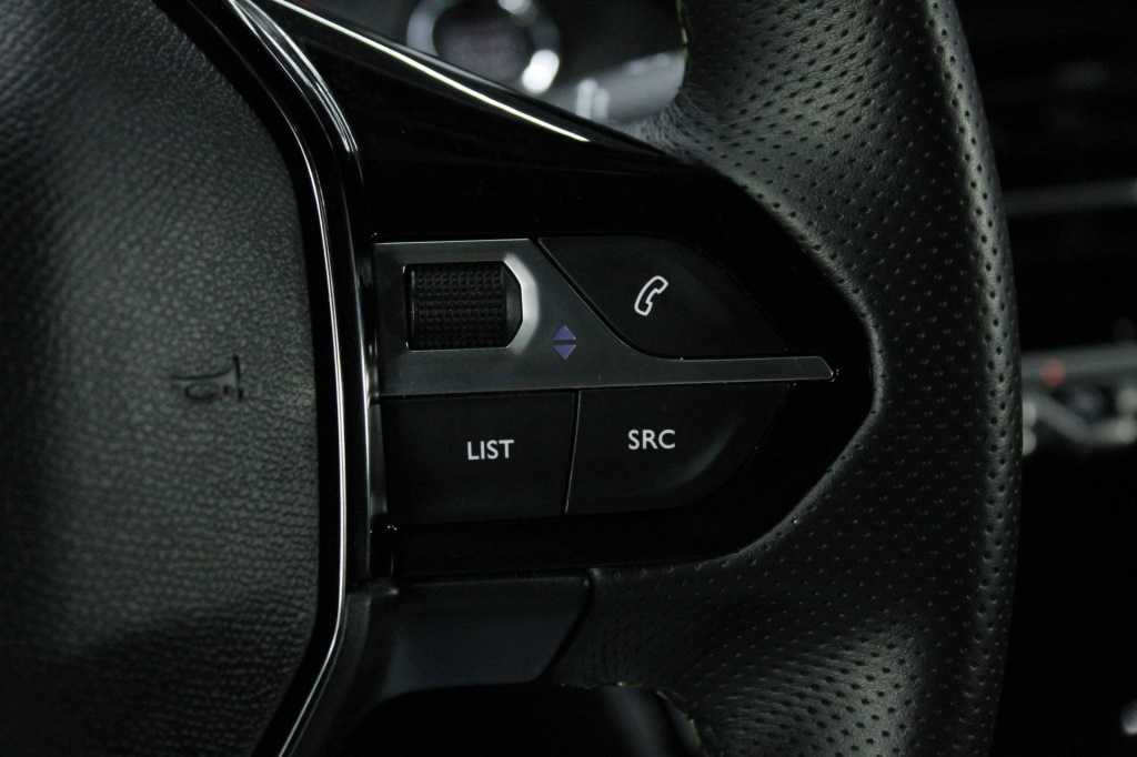 peugeot-2008-2025-eletrico-1cc