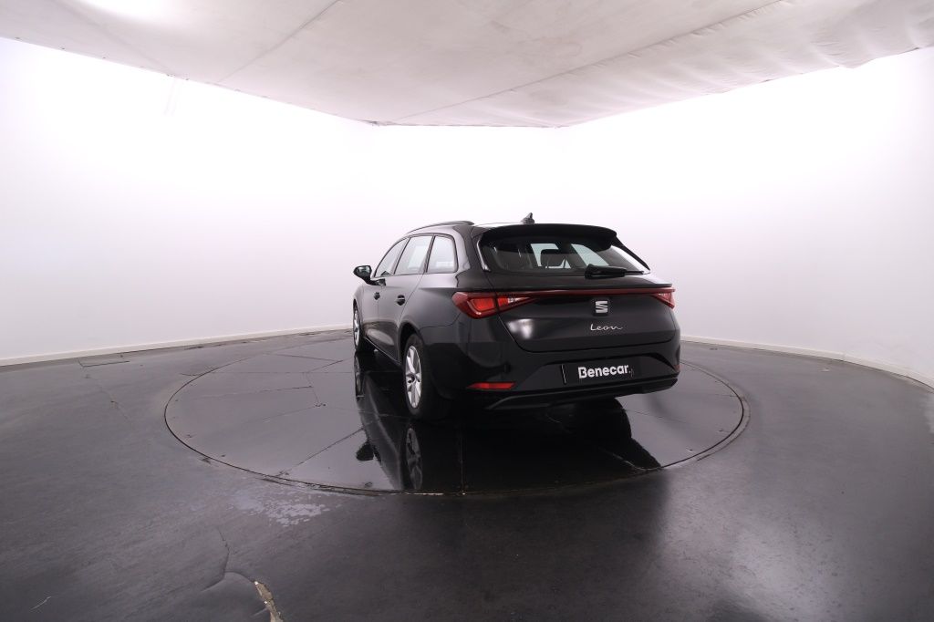 seat-leon-st-2024-gasolina-999cc