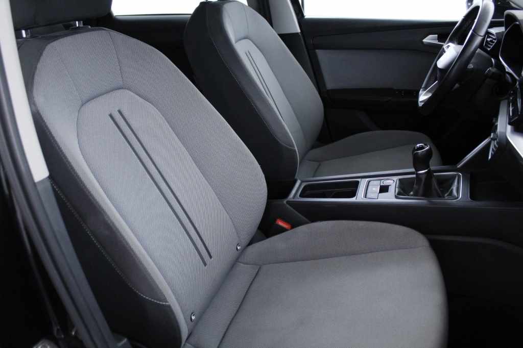 seat-leon-st-2024-gasolina-999cc