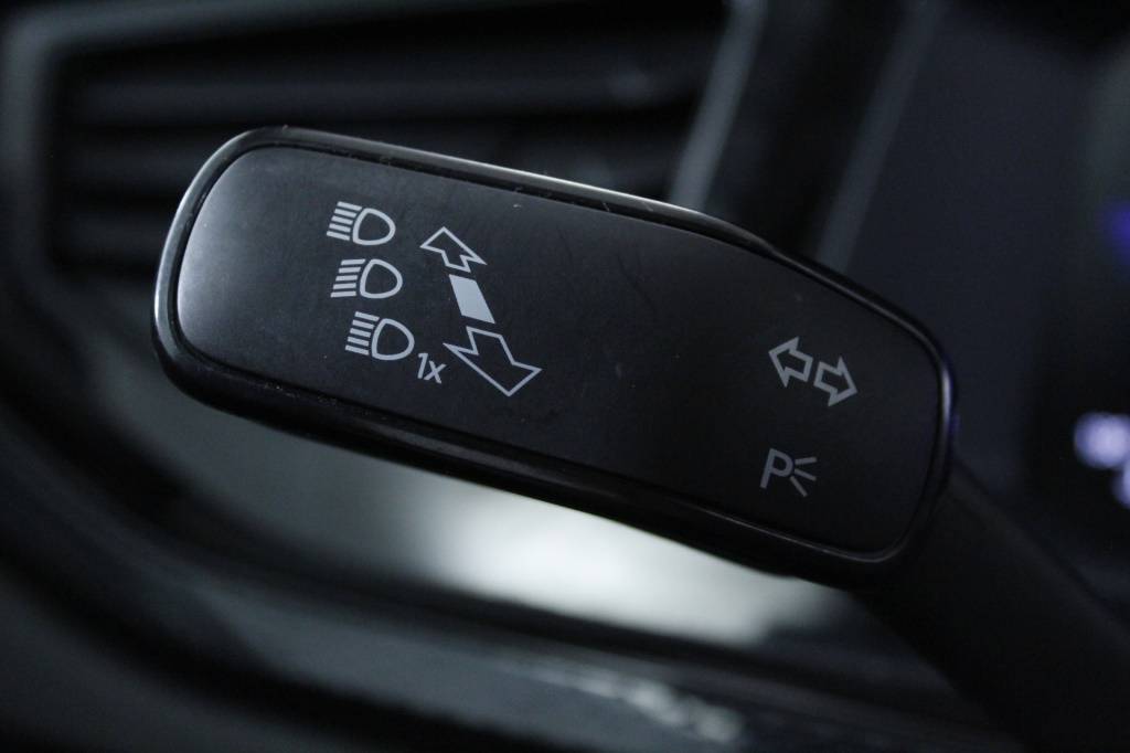 volkswagen-taigo-2024-gasolina-999cc
