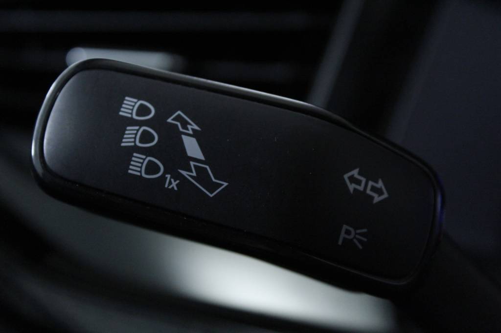 volkswagen-taigo-2024-gasolina-999cc