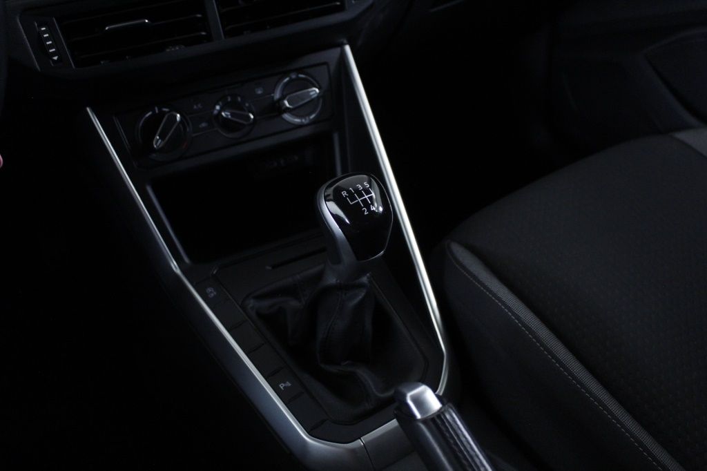 volkswagen-taigo-2024-gasolina-999cc