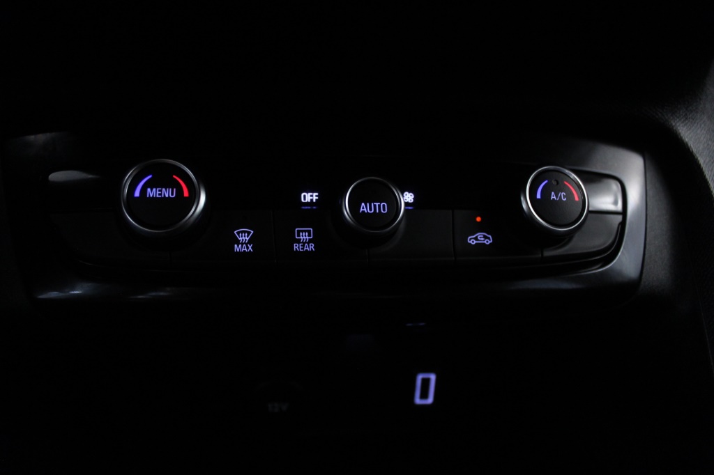 opel-corsa-2024-gasolina-1199cc