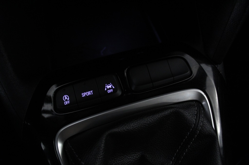opel-corsa-2024-gasolina-1199cc