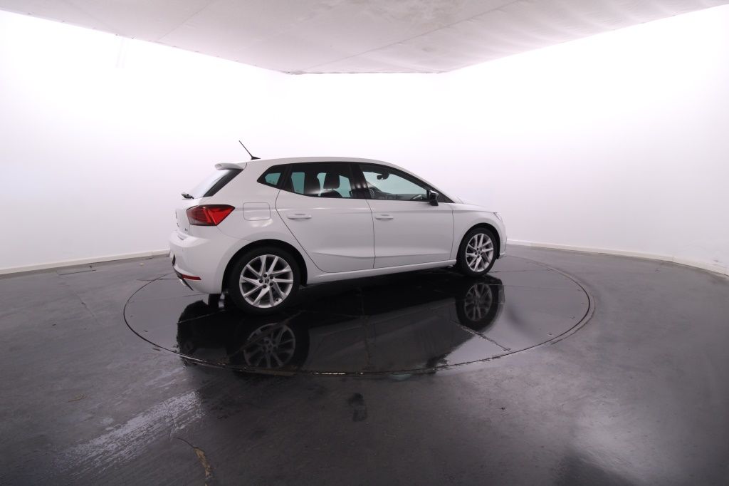 seat-ibiza-2024-gasolina-999cc