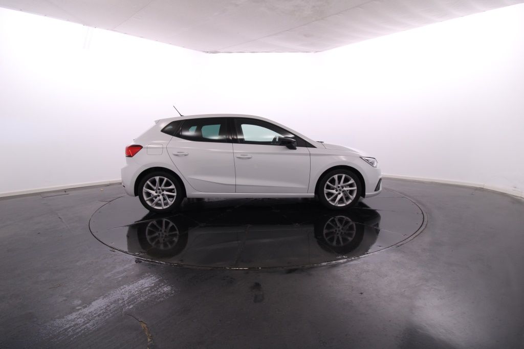 seat-ibiza-2024-gasolina-999cc