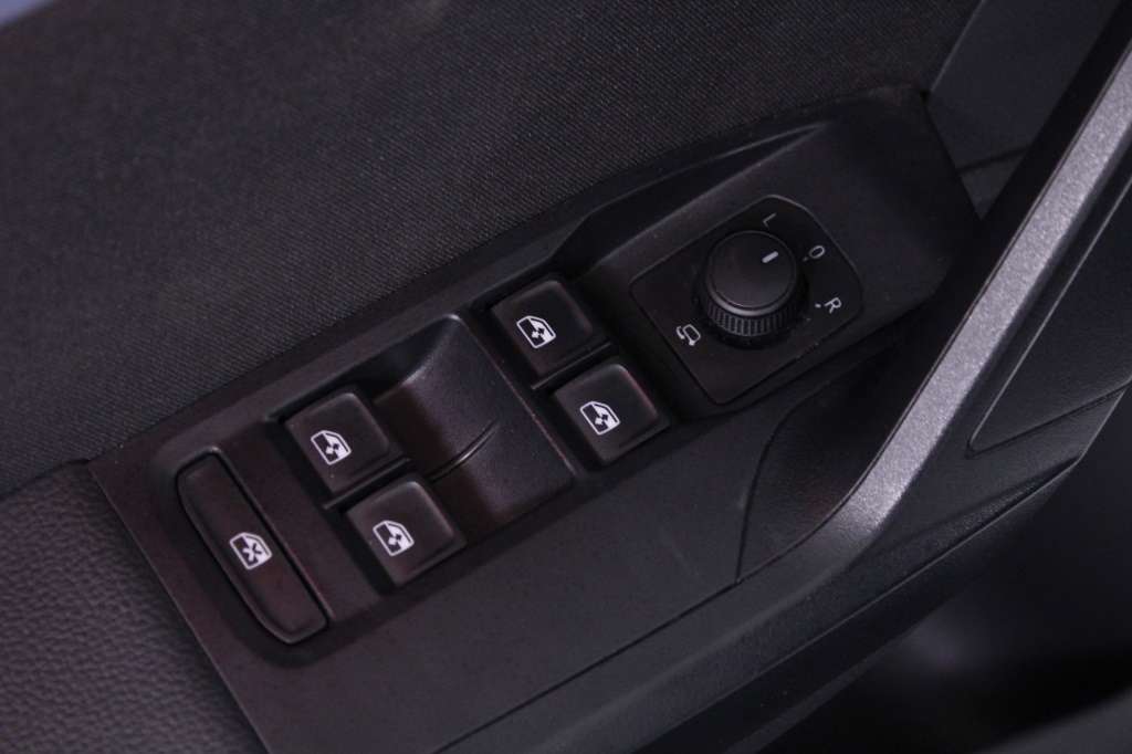seat-ibiza-2024-gasolina-999cc