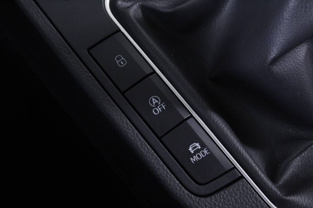 seat-ibiza-2024-gasolina-999cc