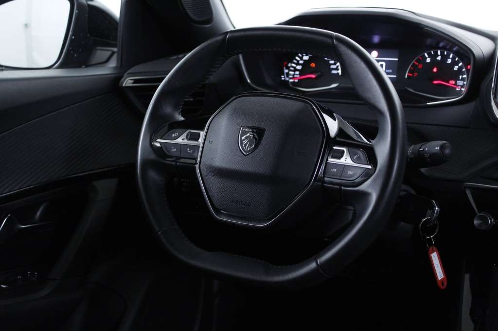 peugeot-2008-2024-gasolina-1199cc