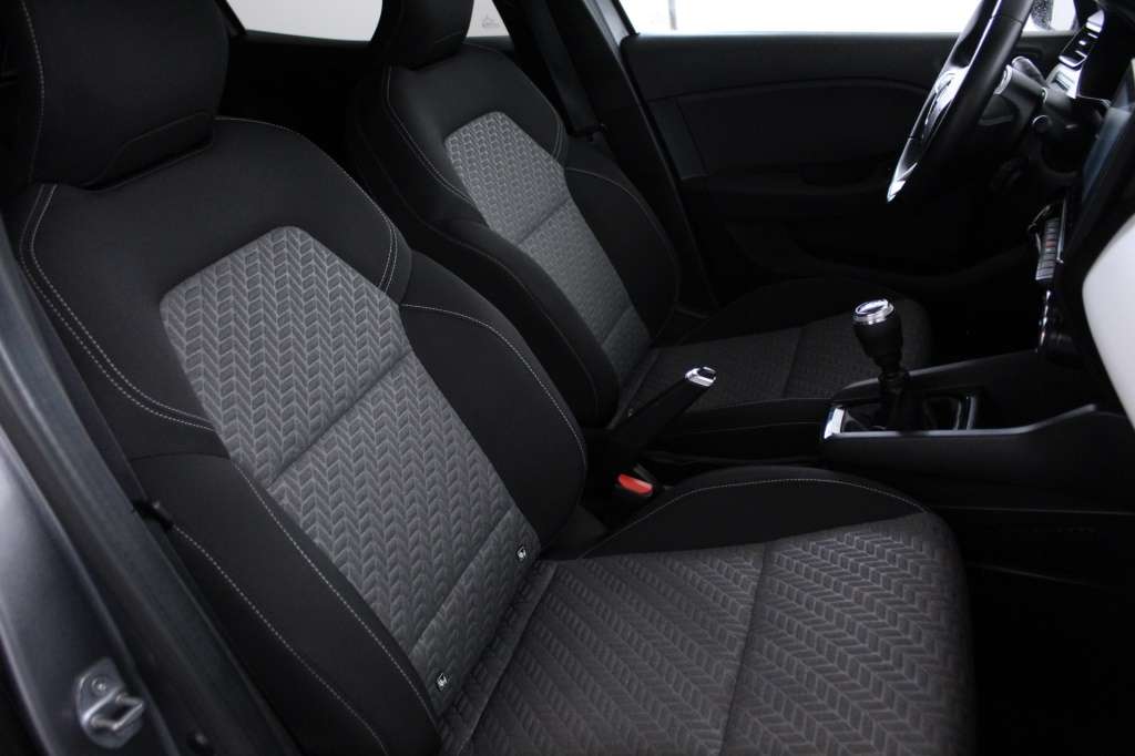 renault-clio-2023-gasolina-999cc