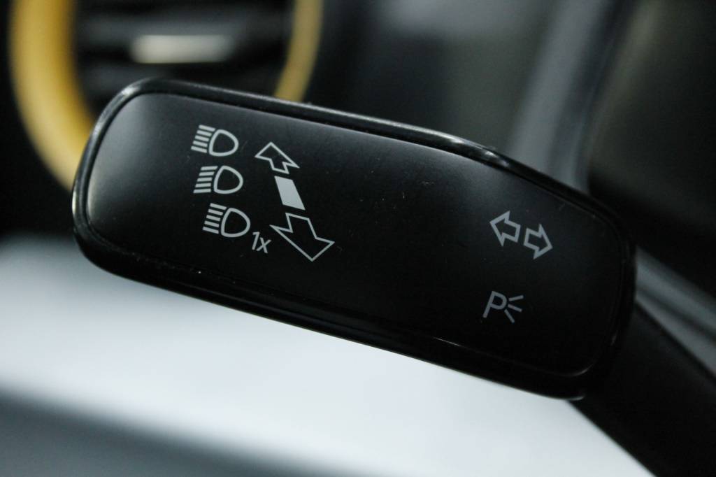 seat-arona-2025-gasolina-999cc