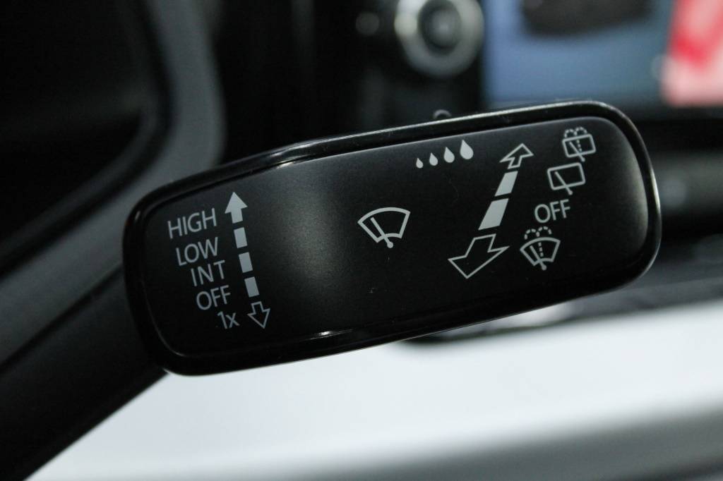 seat-arona-2025-gasolina-999cc