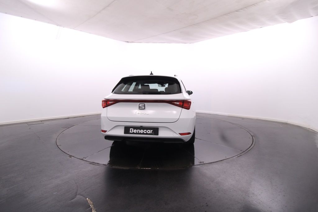seat-leon-st-2024-gasolina-999cc