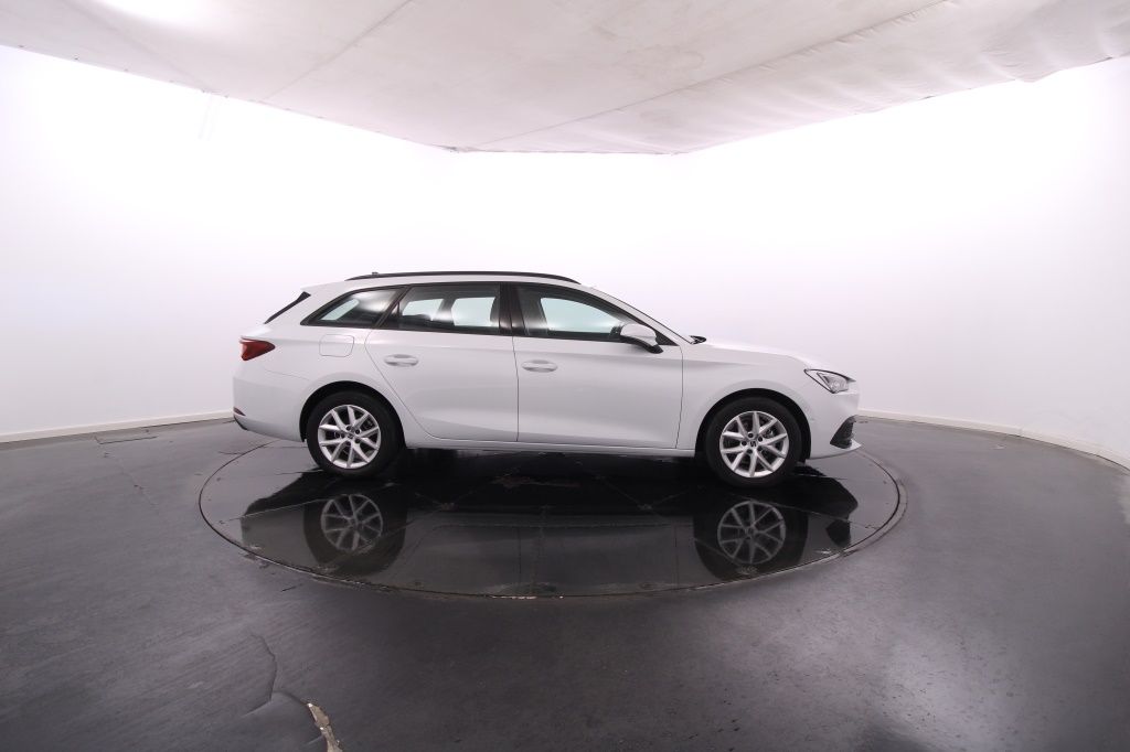 seat-leon-st-2024-gasolina-999cc