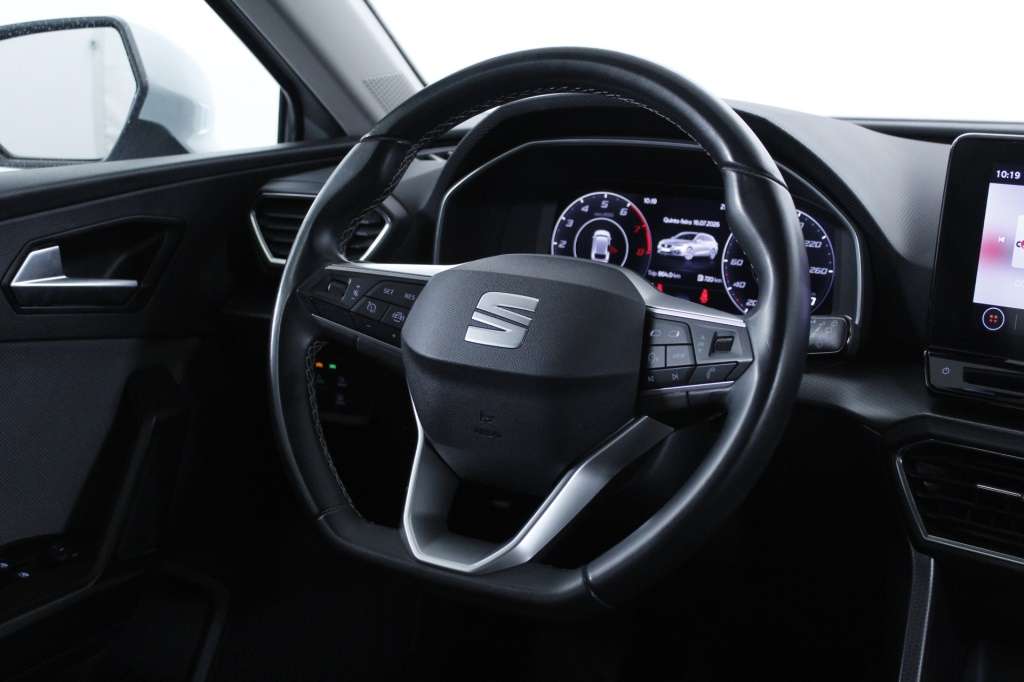 seat-leon-st-2024-gasolina-999cc