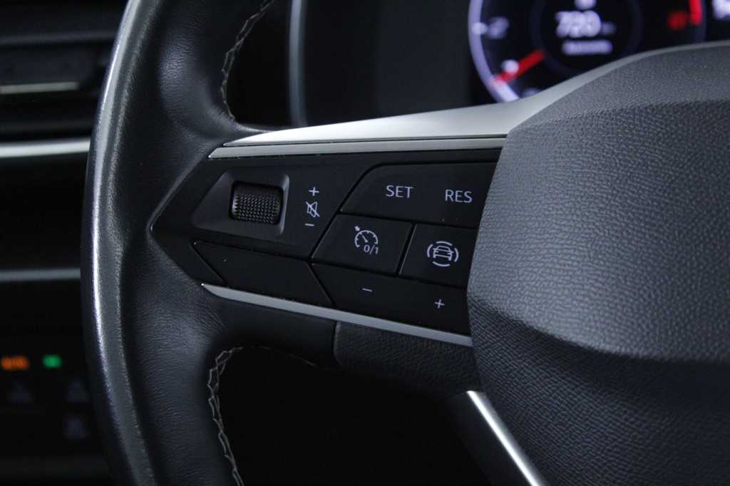 seat-leon-st-2024-gasolina-999cc