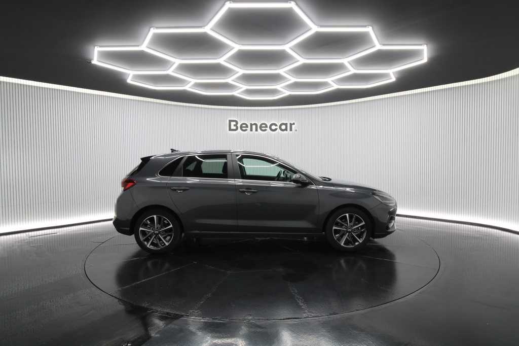 hyundai-i30-2024-gasolina-998cc
