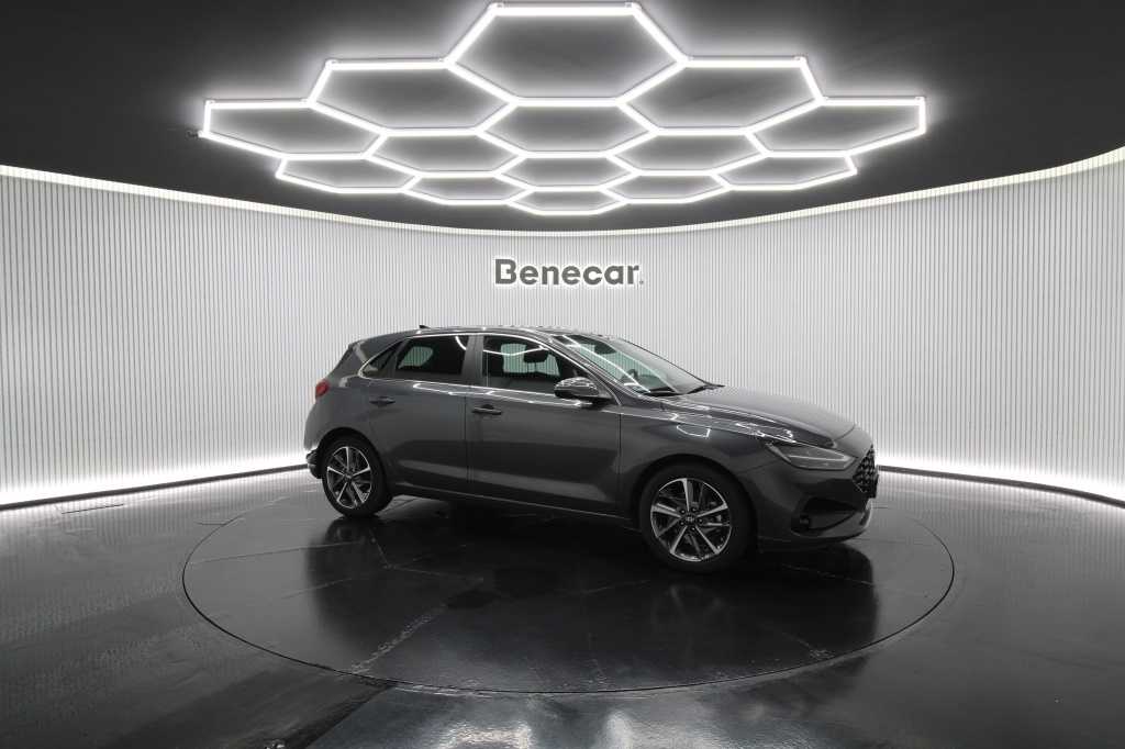 hyundai-i30-2024-gasolina-998cc