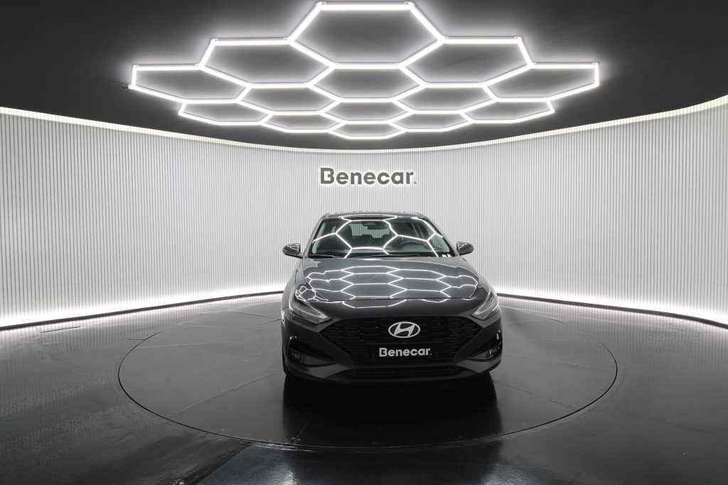 hyundai-i30-2024-gasolina-998cc