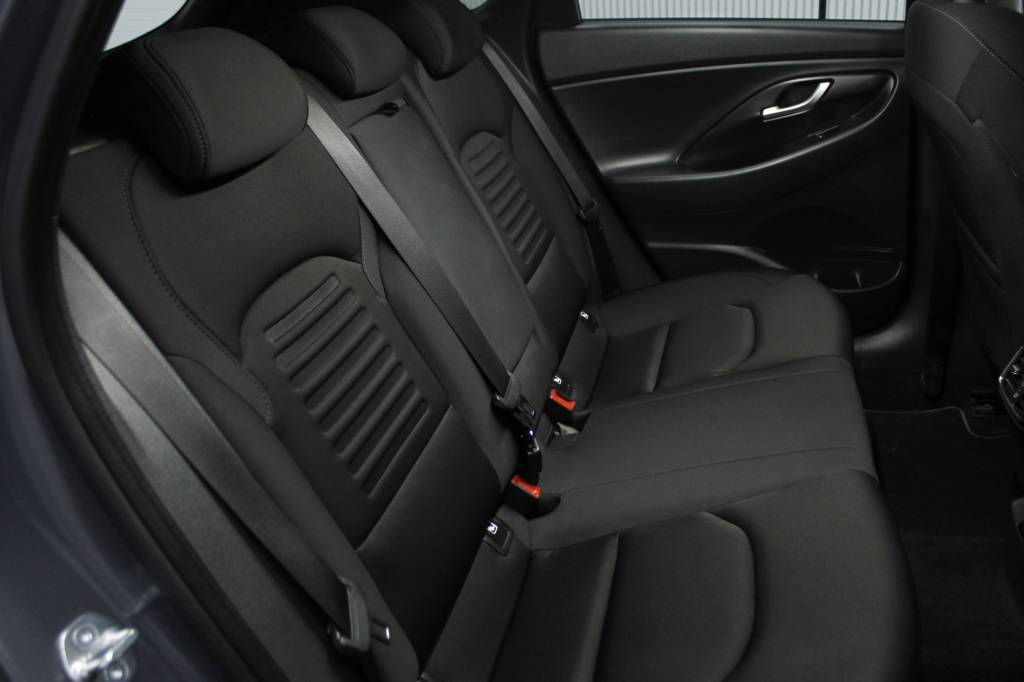 hyundai-i30-2024-gasolina-998cc