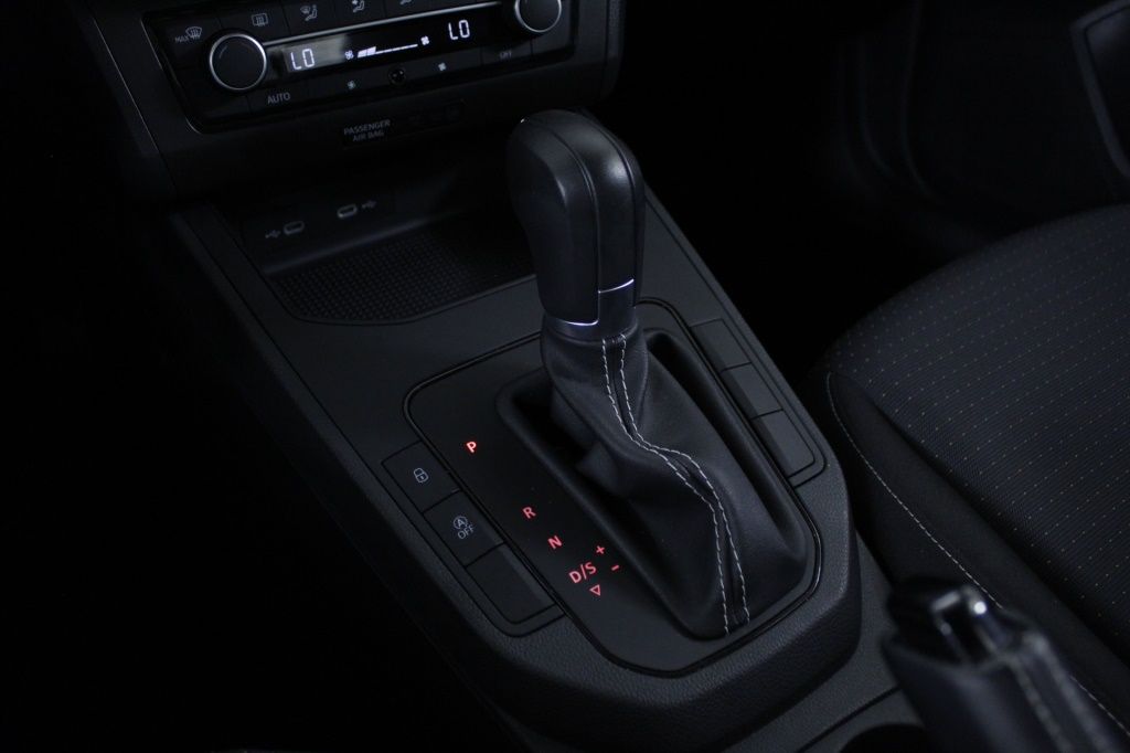seat-ibiza-2025-gasolina-999cc