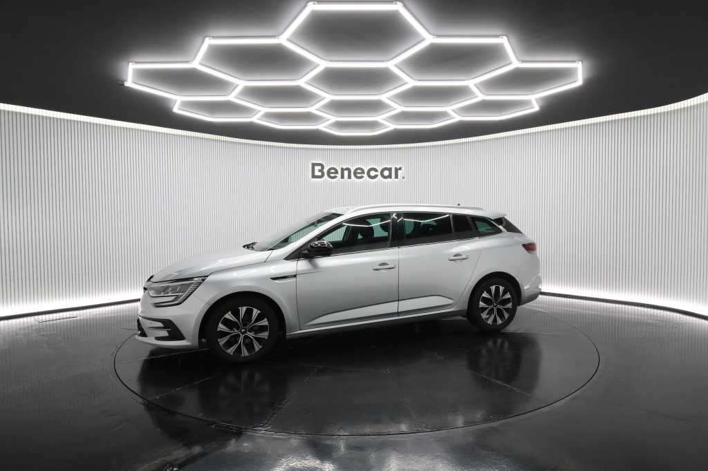 renault-megane-sport-tourer-2022-diesel-1461cc