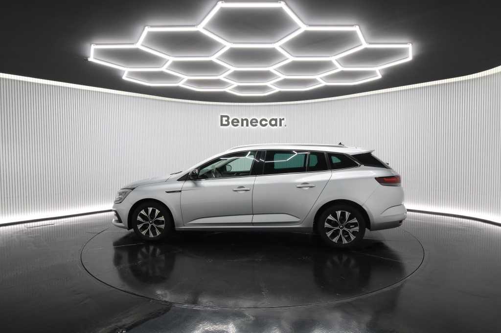 renault-megane-sport-tourer-2022-diesel-1461cc
