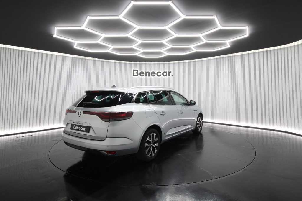 renault-megane-sport-tourer-2022-diesel-1461cc