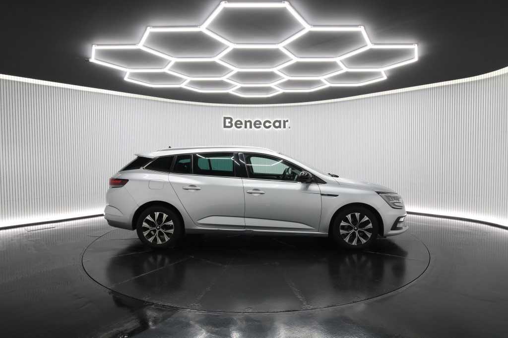 renault-megane-sport-tourer-2022-diesel-1461cc
