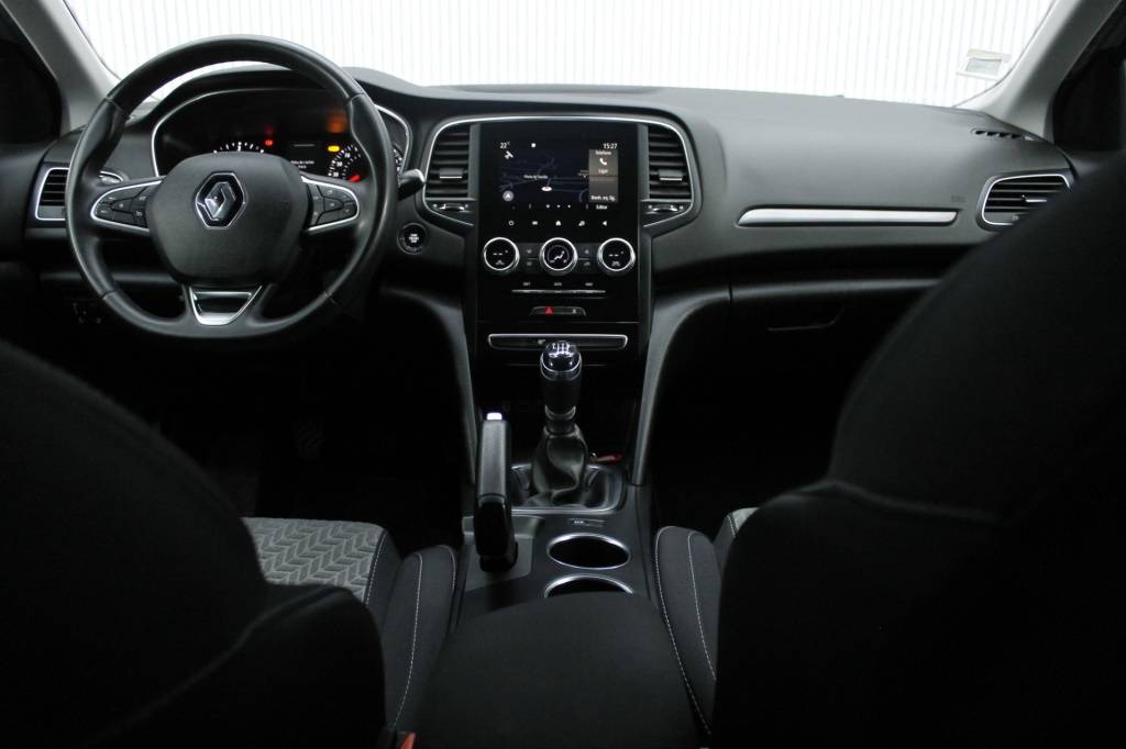 renault-megane-sport-tourer-2022-diesel-1461cc