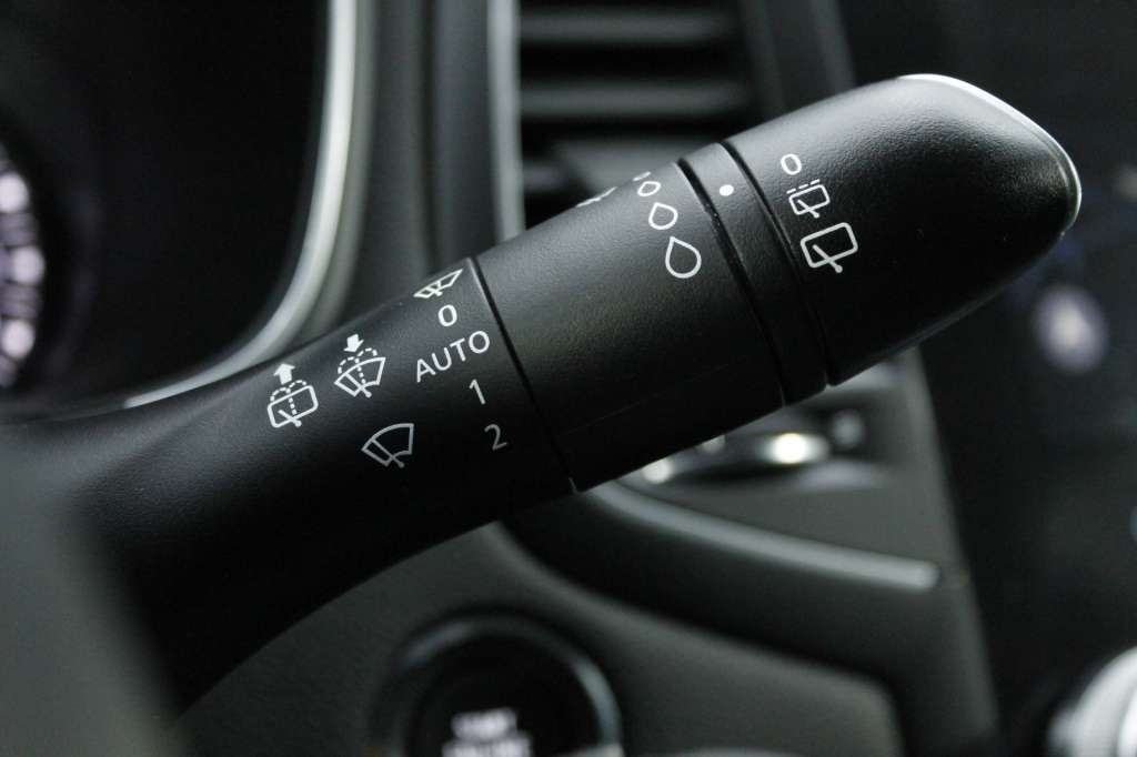 renault-megane-sport-tourer-2022-diesel-1461cc